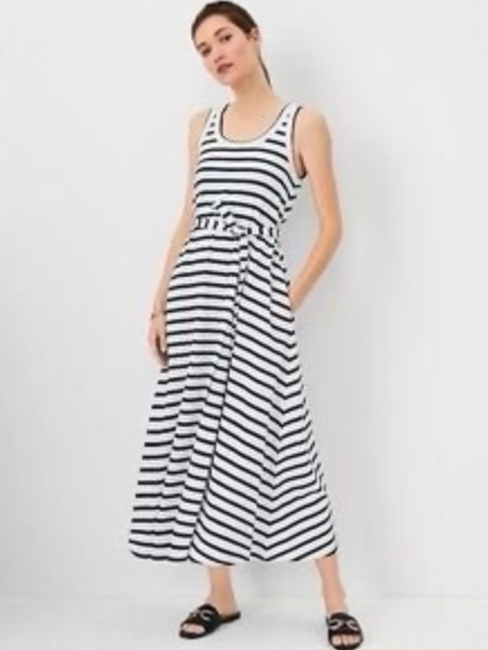 🌺Ann Taylor Weekend Striped Black and White Sleeveless Maxi Dress-NWOT
